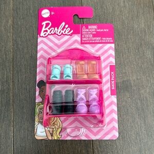 BARBIE Shoe Pack, Shelf with Shoes, Doll Accessories, Fashion Girl Toys
